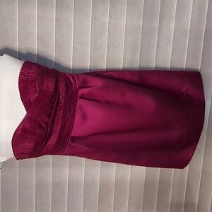 Stunning Phoebe Couture Knee Length Dress, Magenta, Size 4